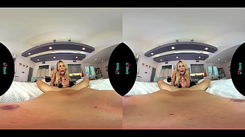 Beautiful latina fucks an intruder in vr