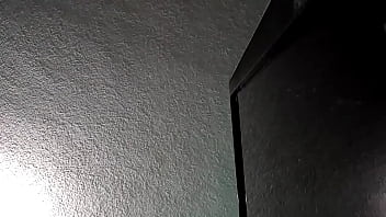 Me cogí a una mama solterita puja bien rico y quiere mas y mas