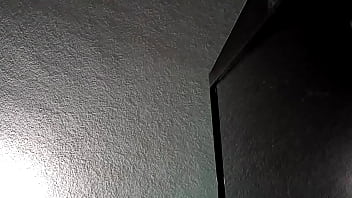 Me cogí a una mama solterita puja bien rico y quiere mas y mas