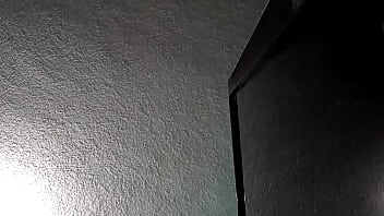 Me cogí a una mama solterita puja bien rico y quiere mas y mas