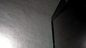 Me cogí a una mama solterita puja bien rico y quiere mas y mas