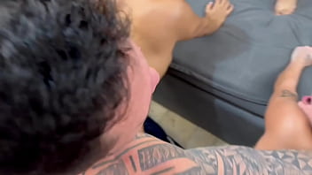 Convidamos alguns amigos e amigas para uma festinha particular com muita putaria e troca de casais parte 2