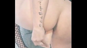Que rico es montarme en mi dildo hasta tener un orgasmo fuerte Que rico es montarme en mi dildo hasta tener un orgasmo fuerte