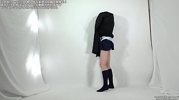 Restrain women's upper body