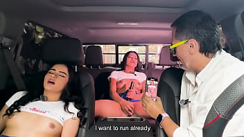 Horny stepsisters masturbate out of camila velasco on the fuckmachine and andrea velasco with her dildo