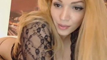 Big tits babe fucked herself with her dildo and vibrator