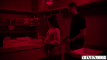 Daisy is the picture perfect girl on a picture perfect date her relationship is still developing but the sex is already all she can think about