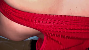 Hijastra se cambia enfrente de su padrastro le hace mamada profunda y se toma toda la leche subtitulado