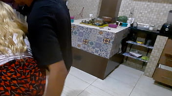 She was dying to fuck and her husband only thought about playing video games