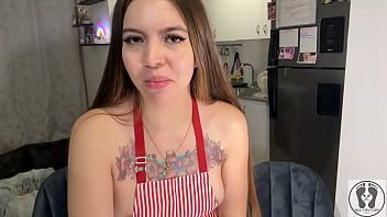 A good tip deserves good service waitress apron fetish