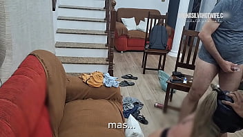 Casada Com Dois Pela Primeira Vez Anal Cum Shot Cuspindo Porra Na Boca Do Corno thumbnail