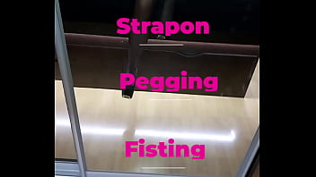 Foot fetish waiting for the goddess in black pantyhose let's work with your mouth