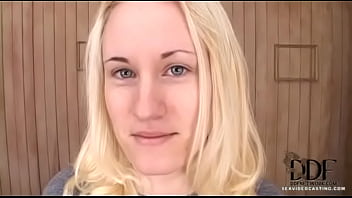 Blondie's back with more