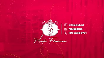 Novinha cantando com muito tesão