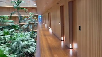 Cheating wife gets fucked on her hotel balcony