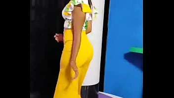 Q lindo culito amarillo