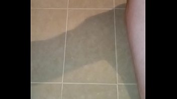 моя попа получает большой дилдо thumbnail