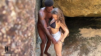 Negro bbc guia turista tarado por buceta e a hotwife safada em busca de uma aventura video completo xvideosred ou sheer link abaixo ou banner do perfil subscreva se no canal