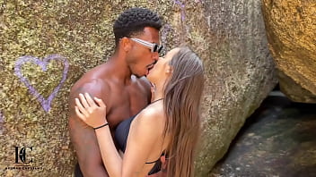 Negro bbc guia turista tarado por buceta e a hotwife safada em busca de uma aventura video completo xvideosred ou sheer link abaixo ou banner do perfil subscreva se no canal