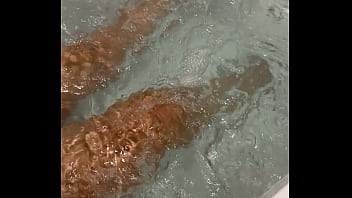 Soaking in a tub cant wait to get my fingers deep in my pussy