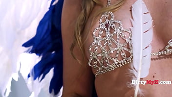 Fit blonde babe fucked in angelic costume with wings