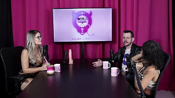 Loi gostosa chupa os peitos da safada e depois most sua buceta espuleta e himeros mansion sheer red