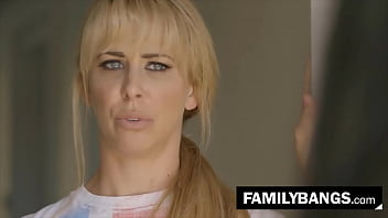 Desperate And Avaliable ⭐ Familybangscom thumbnail