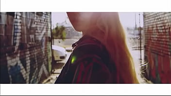 Loona fuck orgy desert cum