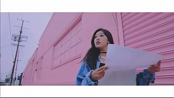 Loona fuck orgy desert cum