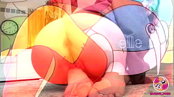 Girl grinding on soles to piglet's nightmare 2