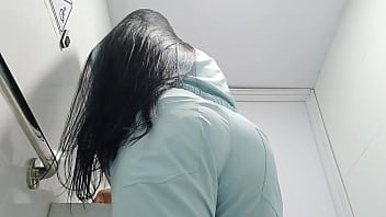 Enfermera Grabada Por Camara Amateur Consultorio Del Doctor thumbnail