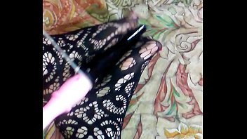 Worship my pink toes