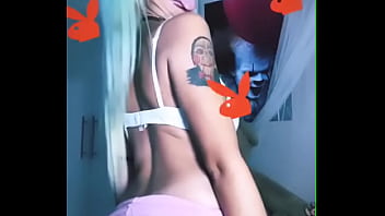 Caliente perra te pondra la verga dura Caliente perra te pondra la verga dura