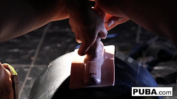 Sexy babe fucks herself