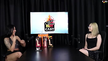 Veja a entrevista safada e cheia de putaria com a vivan lola e nossa saudosa vitória beatriz no porn cast brazil parte 3 watch sheer red