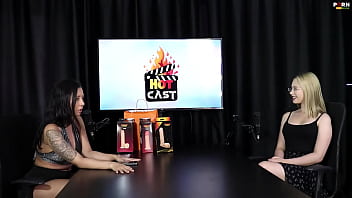 Veja a entrevista safada e cheia de putaria com a vivan lola e nossa saudosa vitória beatriz no porn cast brazil parte 3 watch sheer red