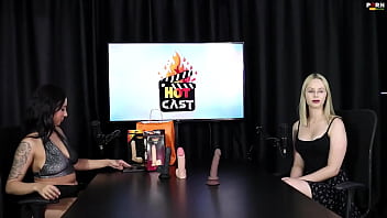 Veja a entrevista safada e cheia de putaria com a vivan lola e nossa saudosa vitória beatriz no porn cast brazil parte 3 watch sheer red