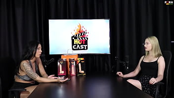 Veja a entrevista safada e cheia de putaria com a vivan lola e nossa saudosa vitória beatriz no porn cast brazil parte 3 watch sheer red