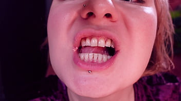 Popping candy teeth fetish and medical gloves arya grander