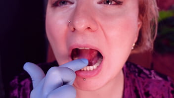Popping candy teeth fetish and medical gloves arya grander