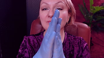 Popping candy teeth fetish and medical gloves arya grander