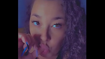 Rt zoeyy let me spit on it daddy