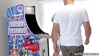 Asian arcade pussy 4