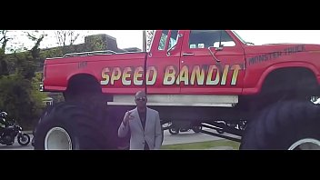 Whites bitches wanna do that