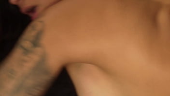 Sexy latina realtor fucks her client to seal the office deal