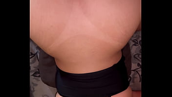 Fudendo o rabo da irma mais velha