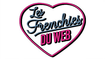 Ava et miss alice avec leur gros cul se font plaisir entre elles