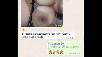 Mi madrastra me coquetea por whatsapp