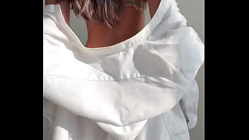 Te gusta como me queda el color verde