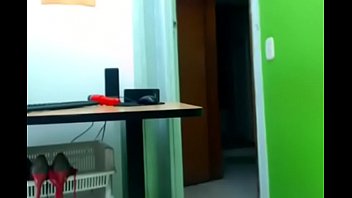 Lucycinnamon web camera